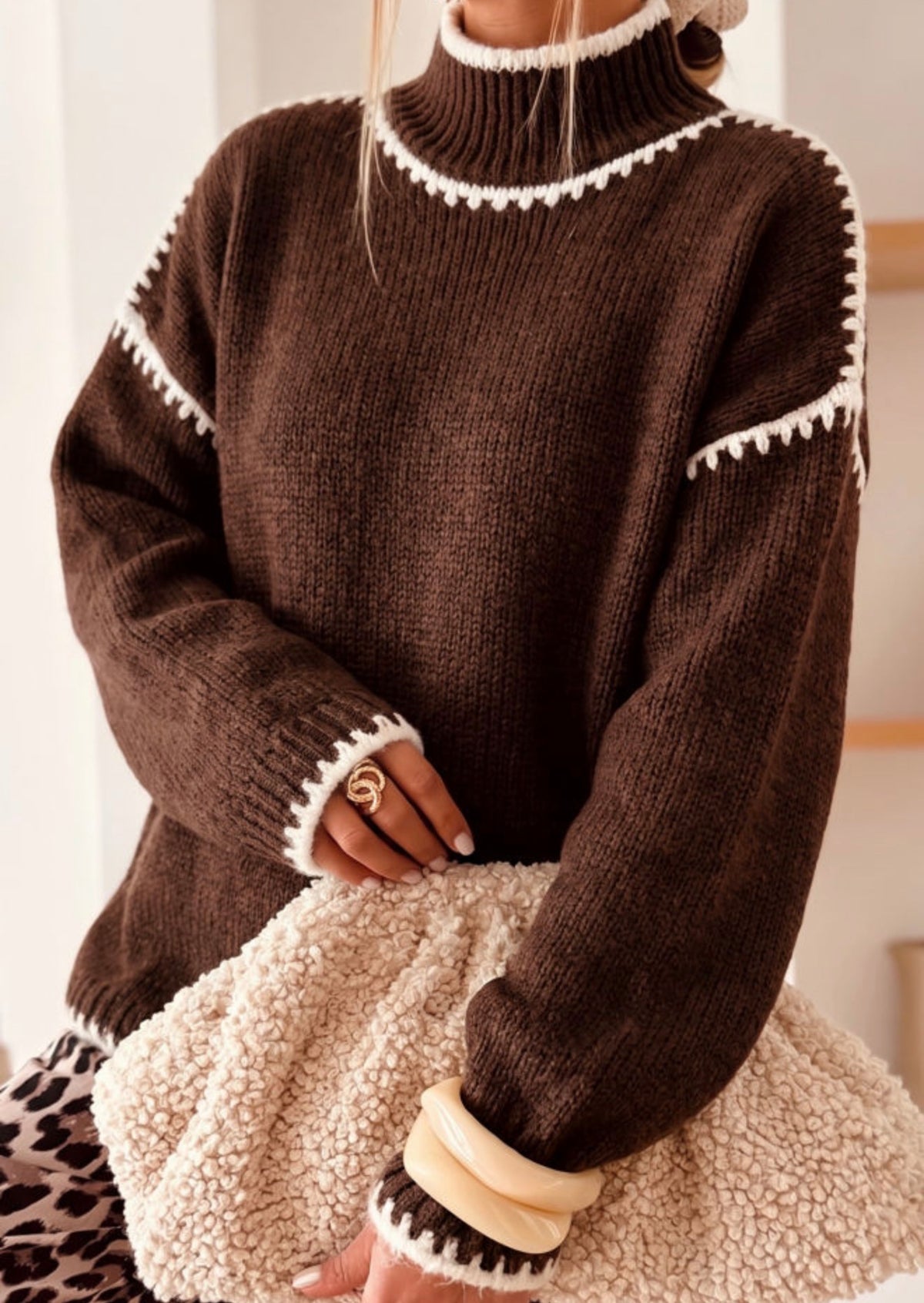 Contrast Trim Mock Neck Sweater